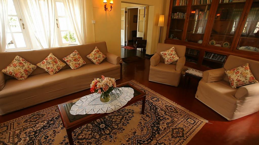 Senani Colonial Holiday Bungalow Nuwara Eliya Bilik gambar