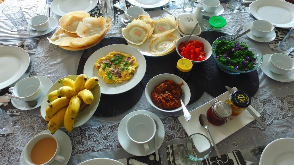 Senani Colonial Holiday Bungalow Nuwara Eliya Bilik gambar